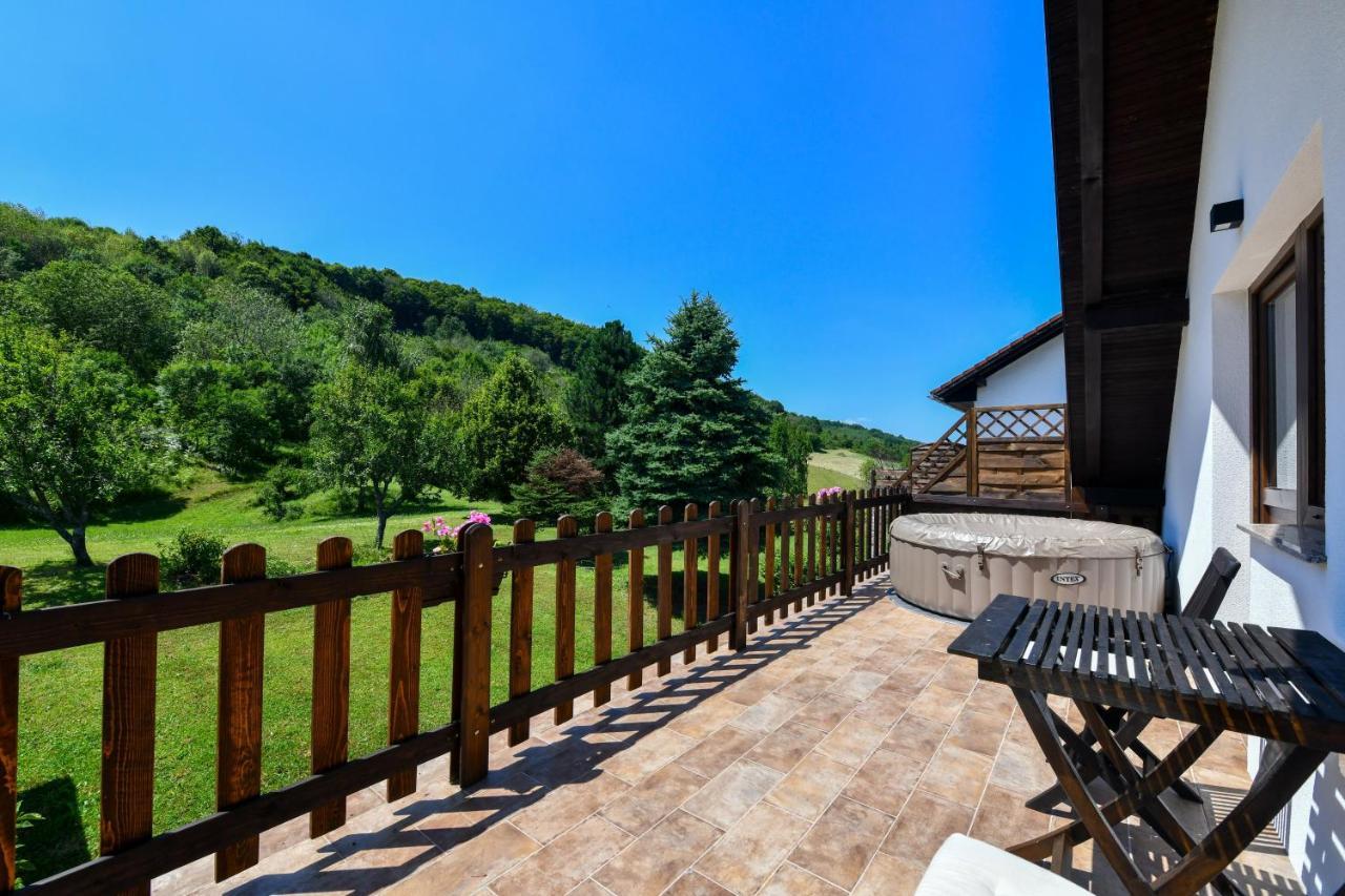 Wildernest Holiday Home Раковица Екстер'єр фото